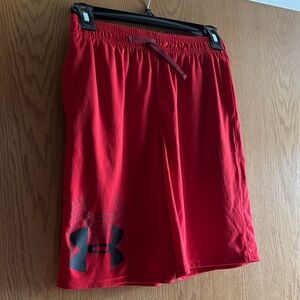 Under Armour, boys red basketball shorts, Youth LG
